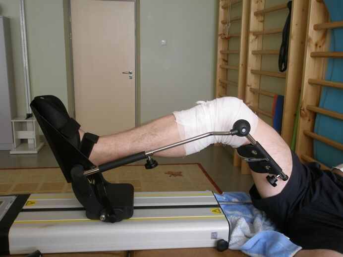 rehabilitación después de la cirugía para el dolor de rodilla